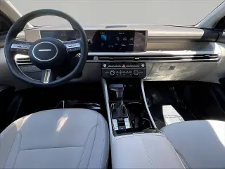 Hyundai TUCSON 2026 AWD SE 4dr SUV