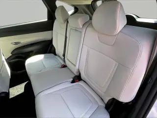 Hyundai TUCSON 2026 AWD SE 4dr SUV