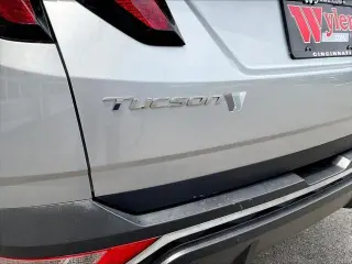 Hyundai TUCSON 2024 SE 4dr SUV