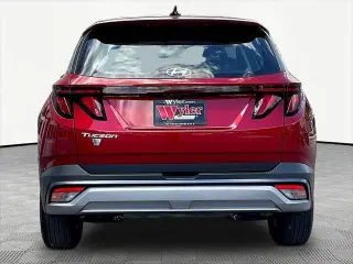 Hyundai TUCSON 2026 SE 4dr SUV