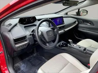 Toyota Prius 2024 AWD LE 4dr Hatchback