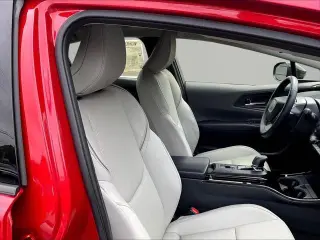 Toyota Prius 2024 AWD LE 4dr Hatchback