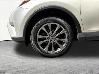 Toyota RAV4 Hybrid 2018 AWD Limited 4dr SUV