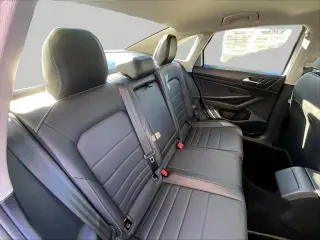 Volkswagen Jetta 2024 SE 4dr Sedan