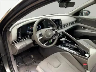 Hyundai ELANTRA 2024 SE 4dr Sedan