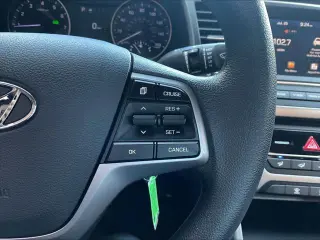 Hyundai ELANTRA 2018 SEL 4dr Sedan