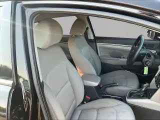 Hyundai ELANTRA 2018 SEL 4dr Sedan
