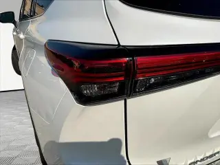 Toyota Highlander 2023 LE 4dr SUV