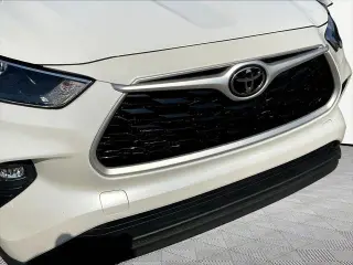Toyota Highlander 2023 LE 4dr SUV