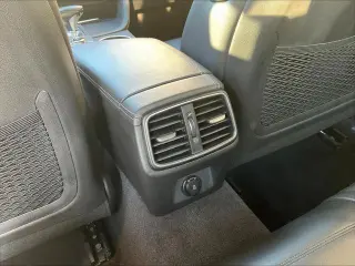 Genesis G70 2020 AWD 2.0T 4dr Sedan