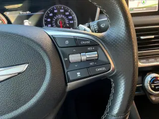 Genesis G70 2020 AWD 2.0T 4dr Sedan
