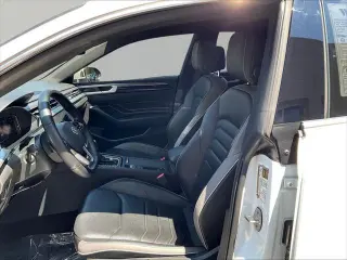 Volkswagen Arteon 2023 AWD SEL Premium R-Line 4Motion 4dr Sedan