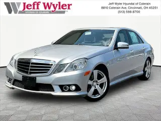 Mercedes-Benz E-Class 2010 AWD E 350 Luxury 4MATIC 4dr Sedan