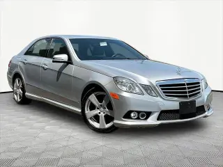 Mercedes-Benz E-Class 2010 AWD E 350 Luxury 4MATIC 4dr Sedan