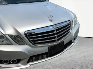 Mercedes-Benz E-Class 2010 AWD E 350 Luxury 4MATIC 4dr Sedan