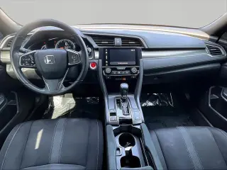 Honda Civic 2017 EX 4dr Hatchback