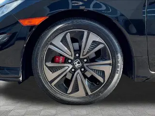 Honda Civic 2017 EX 4dr Hatchback