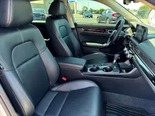 Honda Civic 2024 Touring 4dr Sedan