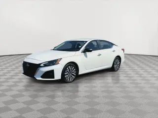 Nissan Altima 2025 2.5 SV 4dr Sedan