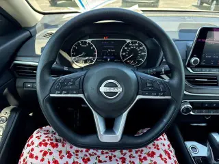 Nissan Altima 2025 2.5 SV 4dr Sedan