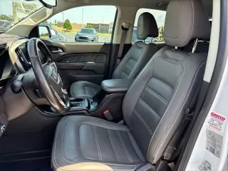GMC Canyon 2022 4x4 Denali 4dr Crew Cab 5 ft. SB