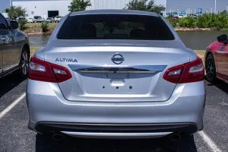 Nissan Altima 2018 2.5 S 4dr Sedan
