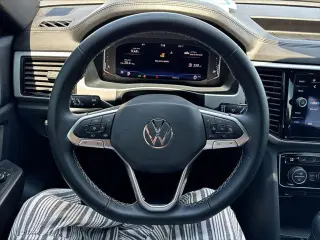 Volkswagen Atlas Cross Sport 2022 V6 SE 4dr SUV w/Technology