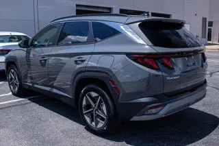 Hyundai TUCSON 2025 SEL 4dr SUV