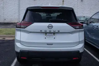Nissan Rogue 2025 SV 4dr Crossover