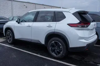 Nissan Rogue 2025 SV 4dr Crossover