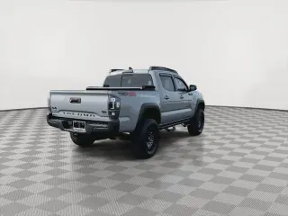 Toyota Tacoma 2021 4x4 TRD Off-Road 4dr Double Cab 5.0 ft SB 6A