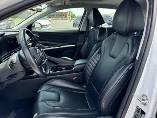 Hyundai ELANTRA 2024 Limited 4dr Sedan