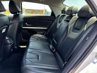 Hyundai ELANTRA 2024 Limited 4dr Sedan