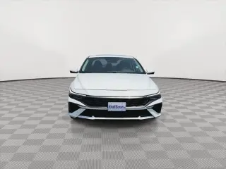 Hyundai ELANTRA 2024 Limited 4dr Sedan