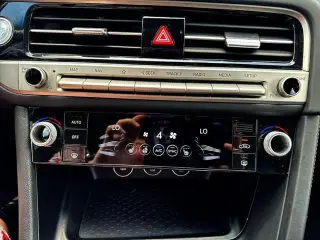 Genesis G70 2025 2.5T Standard 4dr Sedan