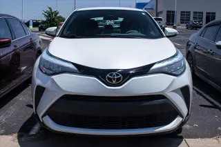 Toyota C-HR 2021 XLE 4dr Crossover