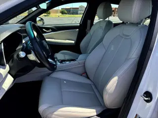 Genesis G70 2025 AWD 2.5T Sport Prestige 4dr Sedan
