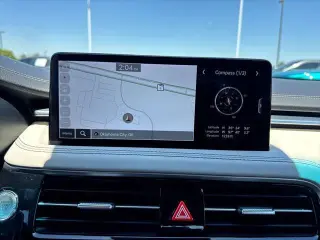 Genesis G70 2025 AWD 2.5T Sport Prestige 4dr Sedan