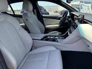 Genesis G70 2025 AWD 2.5T Sport Prestige 4dr Sedan