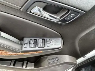 Chevrolet Tahoe 2019 4x4 Premier 4dr SUV