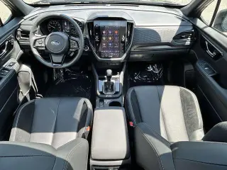 Subaru Forester 2025 AWD Touring 4dr Crossover