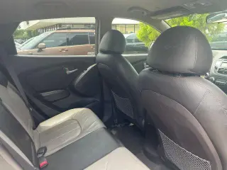 Hyundai TUCSON 2010 AWD Limited 4dr SUV