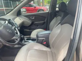 Hyundai TUCSON 2010 AWD Limited 4dr SUV