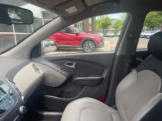 Hyundai TUCSON 2010 AWD Limited 4dr SUV