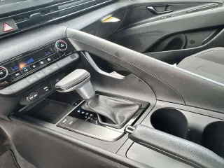 Hyundai ELANTRA 2026 SEL Sport 4dr Sedan