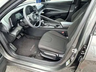 Hyundai ELANTRA 2026 SEL Sport 4dr Sedan