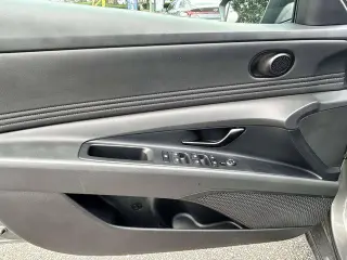 Hyundai ELANTRA 2026 SEL Sport 4dr Sedan