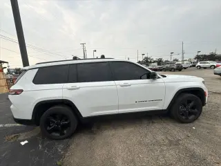 Jeep Grand Cherokee L 2023 4x4 Altitude 4dr SUV