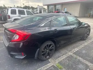 Honda Civic 2020 Sport 4dr Sedan CVT
