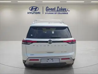 Nissan Pathfinder 2022 AWD SL 4dr SUV